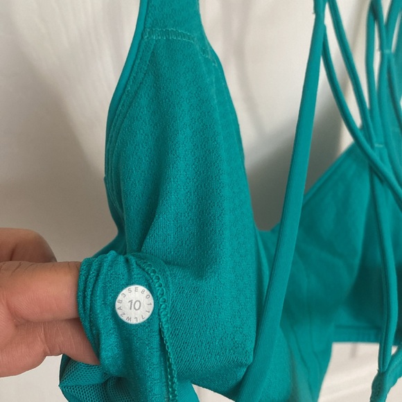 Lululemon Free to Be Bra (10) - Picture 3 of 3